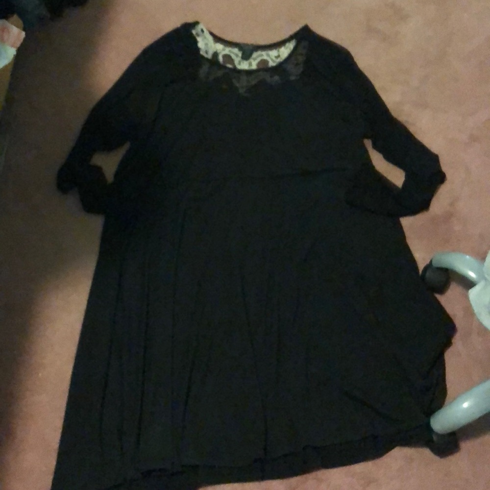 Black long sleeved dress